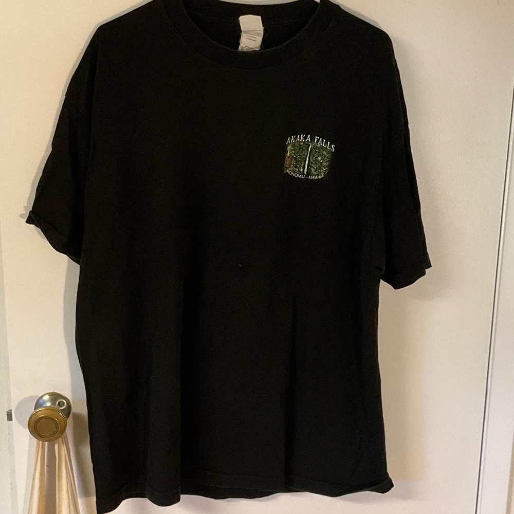 Hawaiian Akama Falls Black T-Shirt